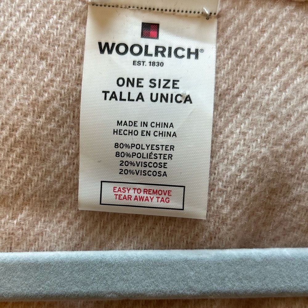 Woolrich Cozy Blanket Kimono  Aurora Plaid Light Pink Ivory One Size - Picture 6 of 9